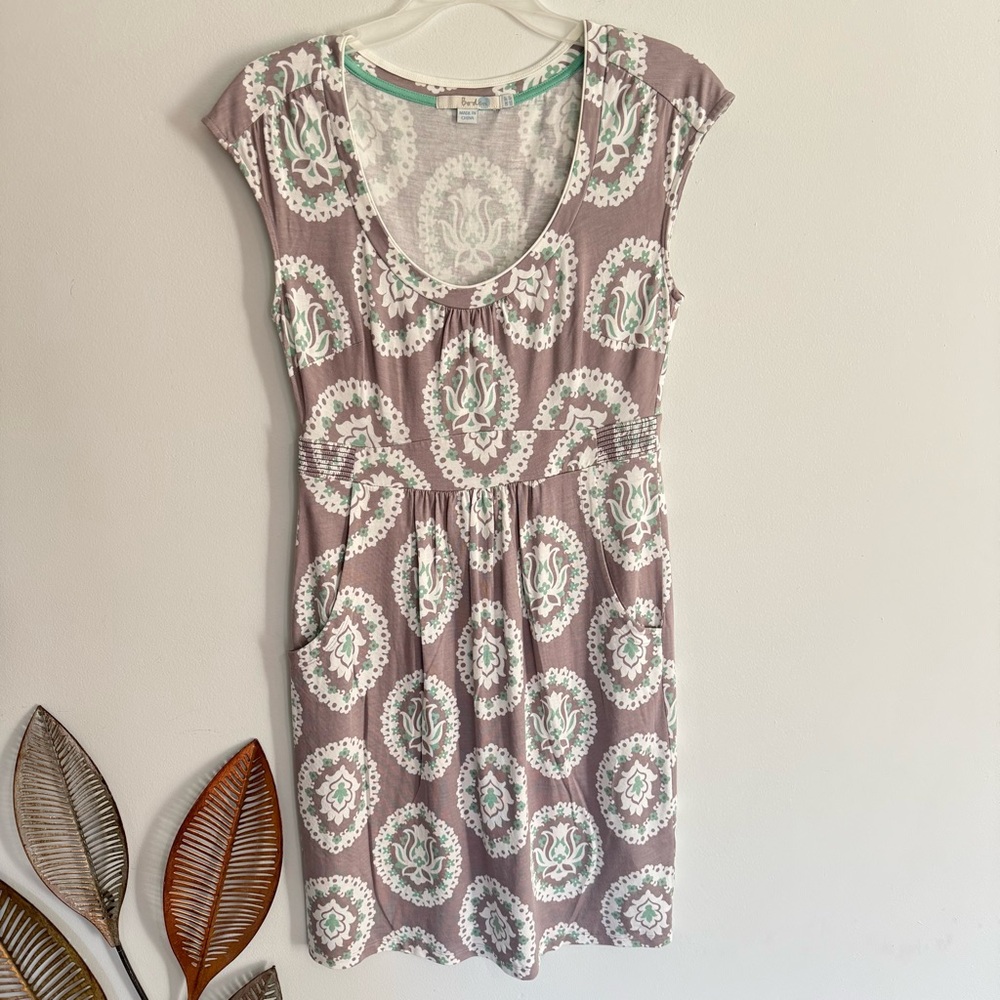 C15 Boden Dress Grey White Floral Pockets Scoop Neck Cap Sleeve